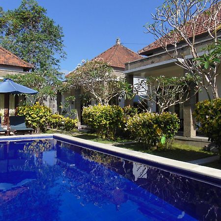 Baik Baik Homestay Pecatu Zewnętrze zdjęcie