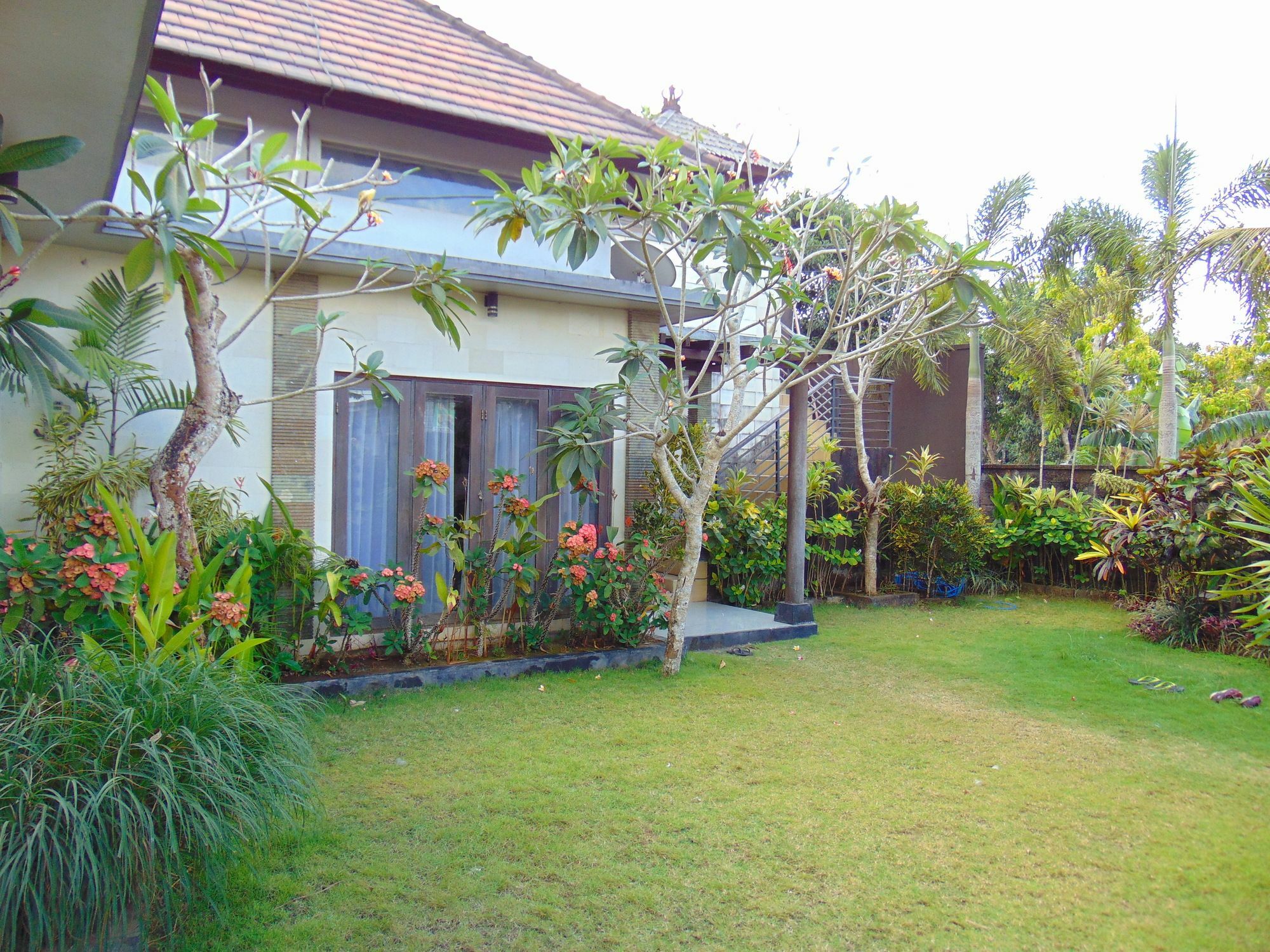 Baik Baik Homestay Pecatu Zewnętrze zdjęcie